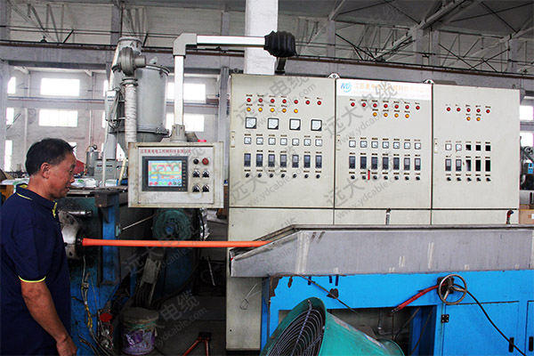 生產(chǎn)設(shè)備15